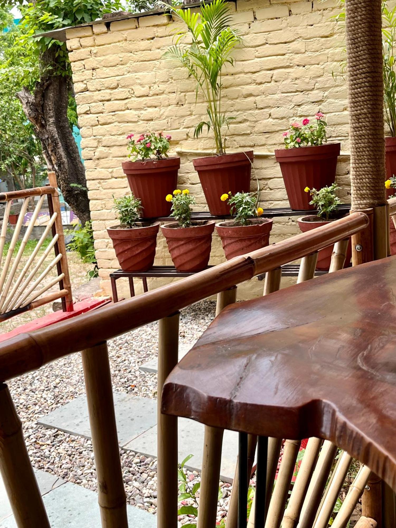 Bamboo Garden Cottages And Cafe Rishikesh Exterior photo