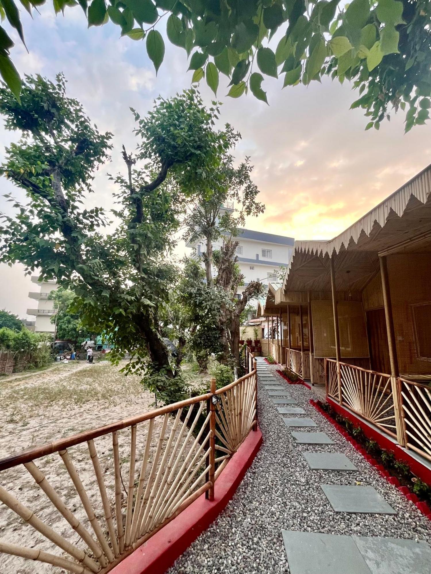 Bamboo Garden Cottages And Cafe Rishikesh Exterior photo